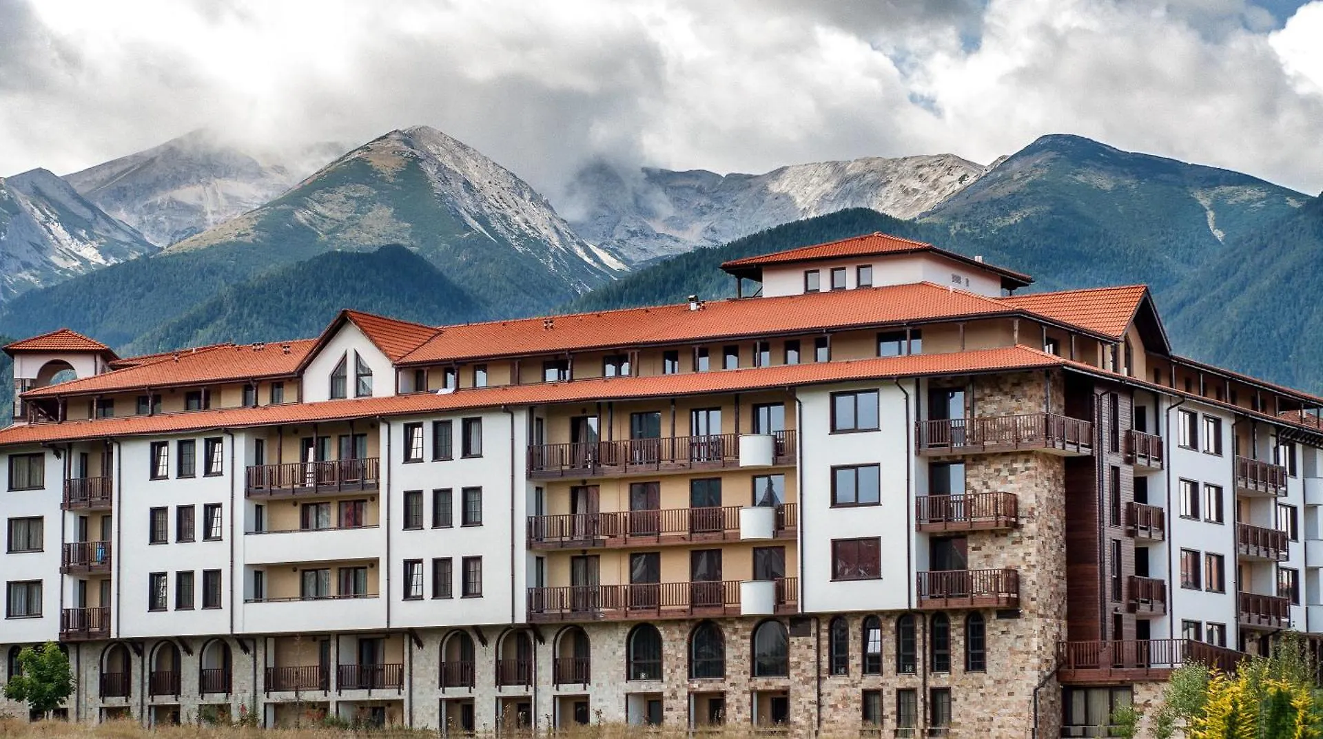 Grand Royale Apartment Complex & Spa Bansko