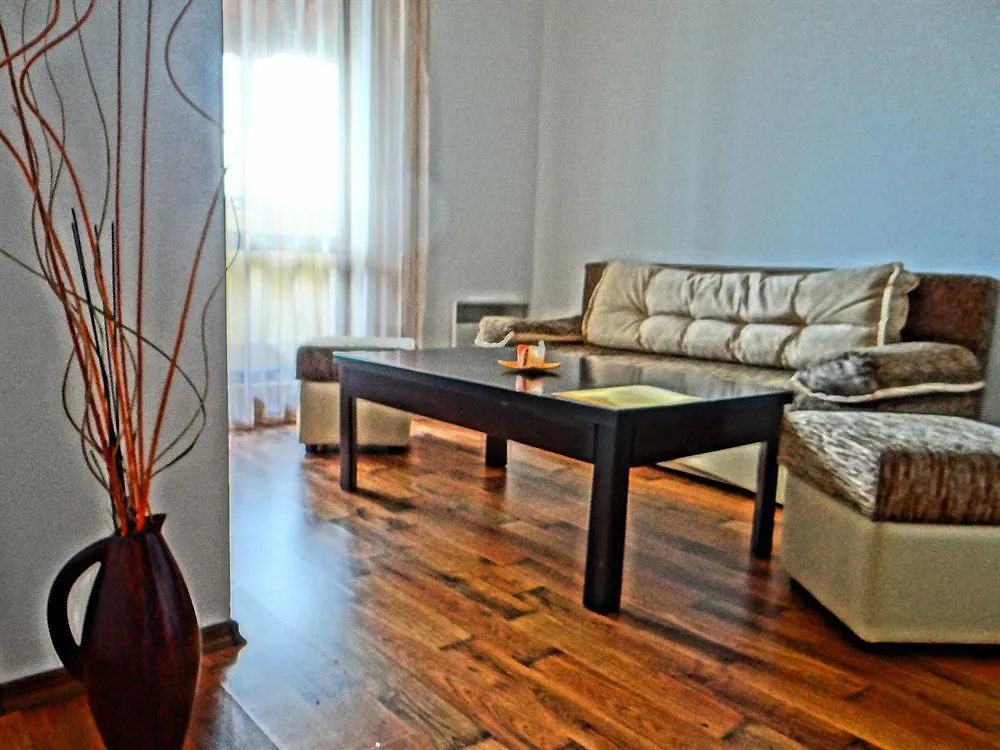 アパートホテル Grand Royale Apartment Complex & Spa バンスコ