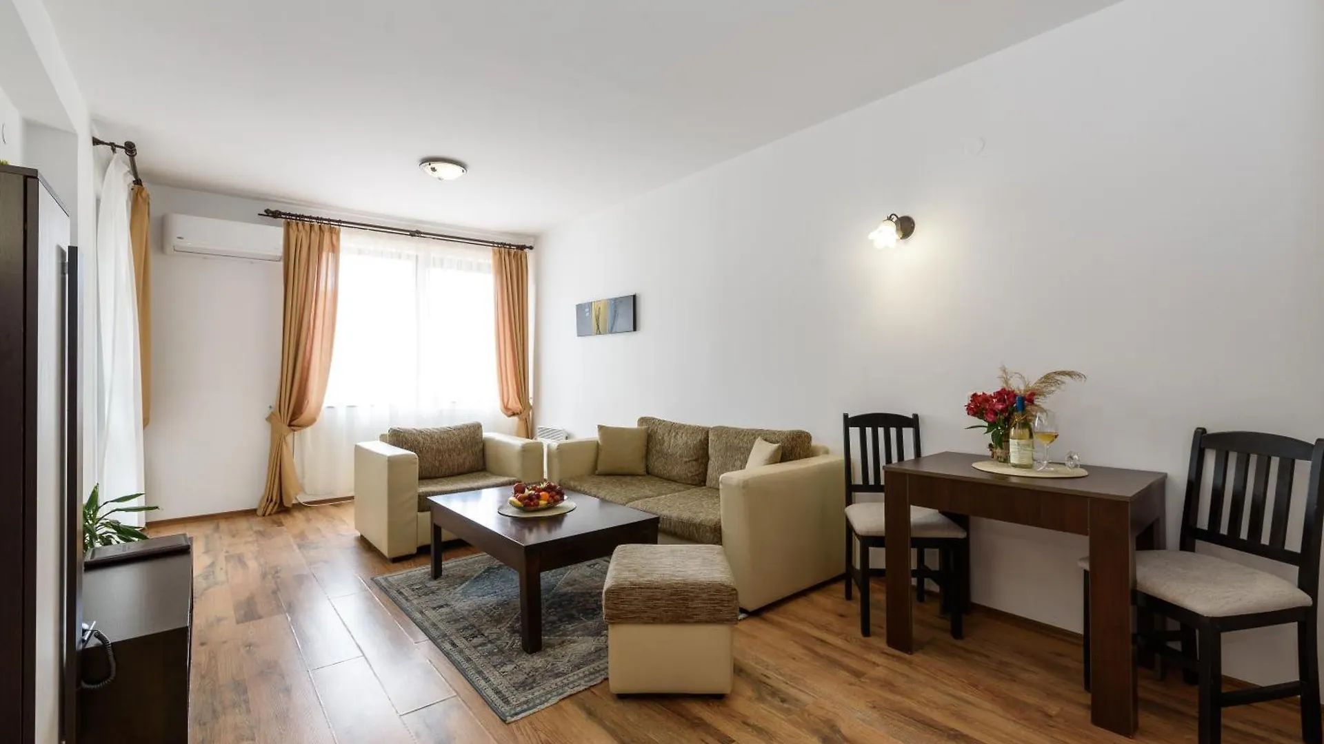 Hotel apartamentowy Grand Royale Apartment Complex & Spa Bansko