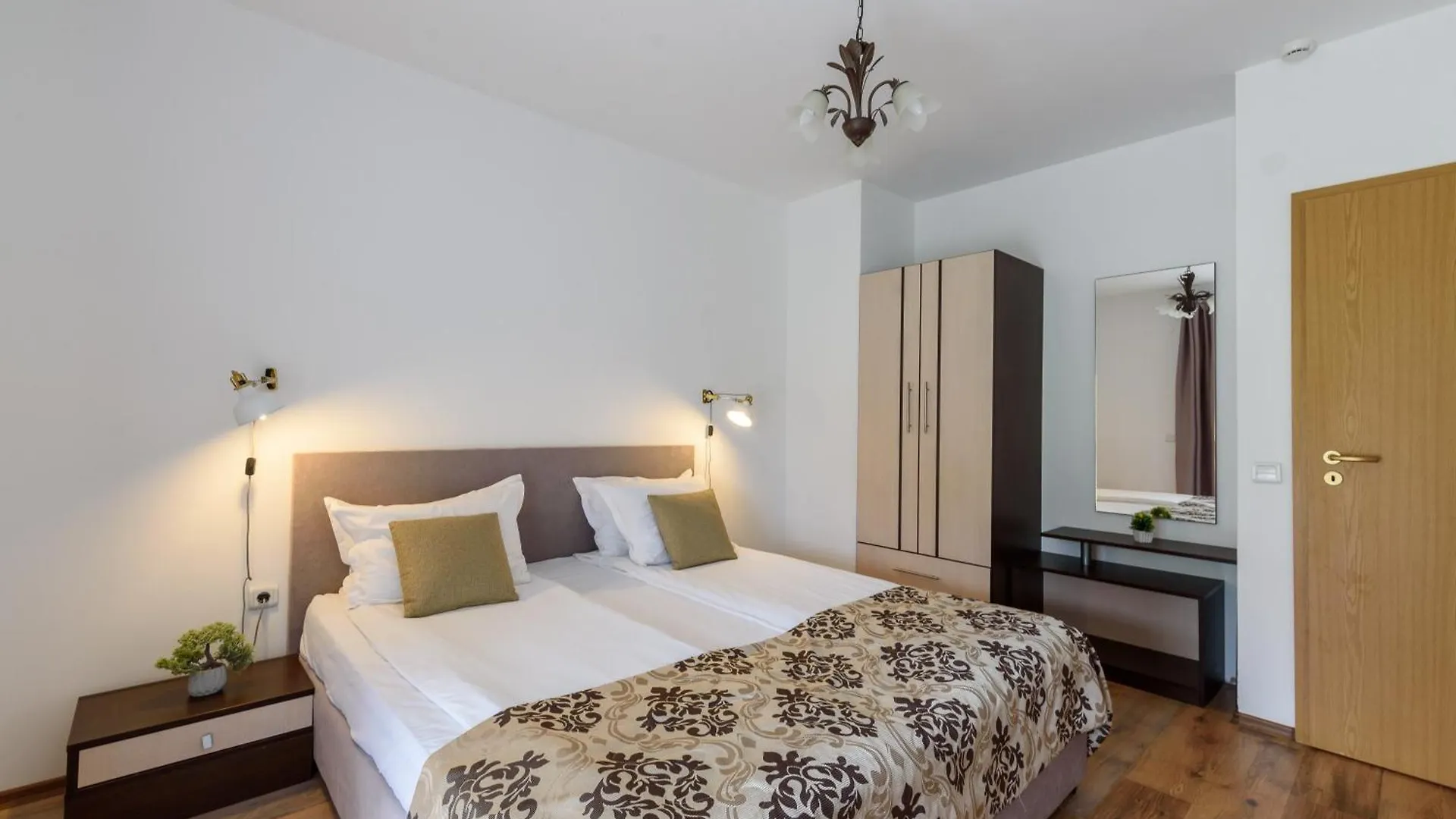Grand Royale Apartment Complex & Spa Bansko