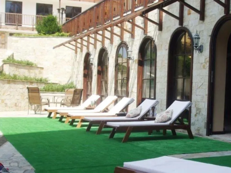Hotel apartamentowy Grand Royale Apartment Complex & Spa Bansko